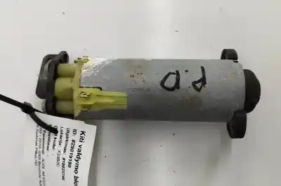 Pièce détachée automobile d'occasion moteur de reglage du siege pour audi a8 d3 4e2, 4e8 (2002-2010) références oem iam 0130002529  