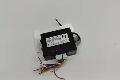 Pièce détachée automobile d'occasion MODULE IMMOBILISATEUR ANTIDÉMARRAGE pour TOYOTA LAND CRUISER 120 _J12_ (2002-2009) Références OEM IAM 89780-60341,625057-000  