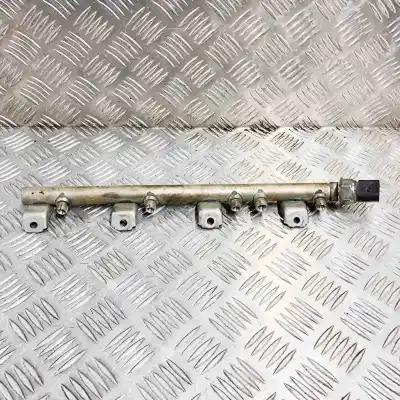 Pezzo di ricambio per auto di seconda mano Rampa Iniettori per BMW 5 F10 (2009-2016) Riferimenti OEM IAM 7537319,55PP11-01,7547600  