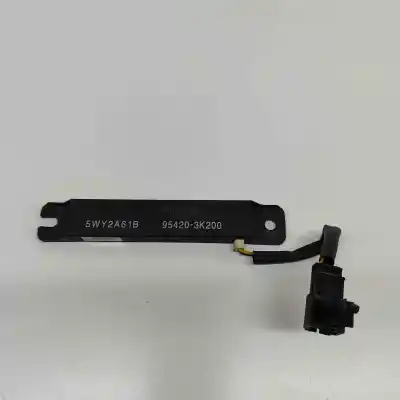 Second-hand car spare part Antenna for KIA OPTIMA (2010-..) Sedan OEM IAM references 95420-3K200  