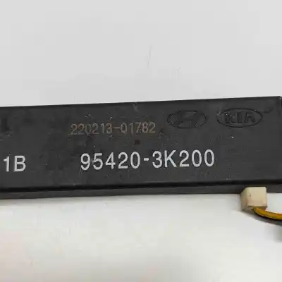 Second-hand car spare part antenna for kia optima (2010-..) sedan oem iam references 95420-3k200  