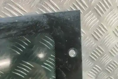 Peça sobressalente para automóvel em segunda mão vidro da porta traseira direita por isuzu d-max i tfr, tfs (2002-2012) referências oem iam   