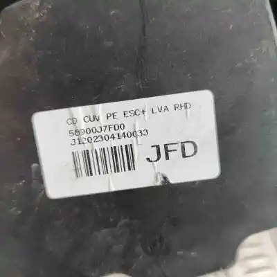 Pezzo di ricambio per auto di seconda mano pompa abs per kia cee\´d hatchback cd (2021-..) hatchback riferimenti oem iam 58900-j7fd0,j7589-38600,61589-43200  