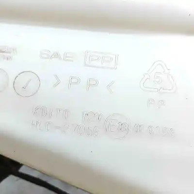 Peça sobressalente para automóvel em segunda mão depósito do limpa vidros por mitsubishi pajero ii (v3_w) 3.2 did 4wd referências oem iam 8260a105,hlc-37055  