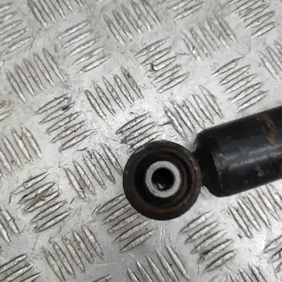 Peça sobressalente para automóvel em segunda mão amortecedor traseiro direito por kia cee\´d hatchback cd (2021-..) hatchback referências oem iam 55300-j7xb0  