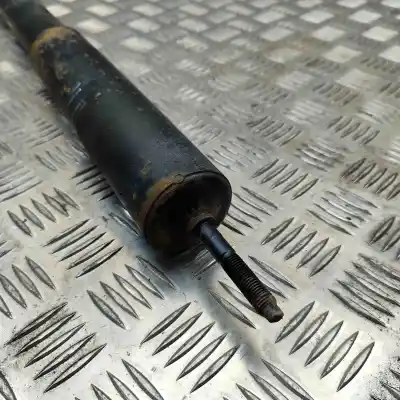 Pezzo di ricambio per auto di seconda mano ammortizzatore posteriore destro per mitsubishi pajero ii (v3_w) 3.2 did 4wd riferimenti oem iam 4162a437  