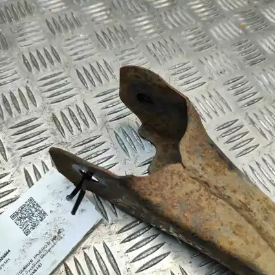 Автозапчастина б/у задній нижний правий ригель підвіски для mitsubishi pajero ii (v3_w) 3.2 did 4wd посилання на oem iam mr418041  