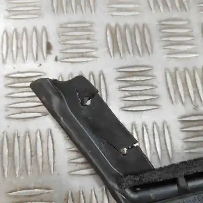 Second-hand car spare part rubber door seal for tesla model s (2012-..) hatchback oem iam references 6009584-00-n  