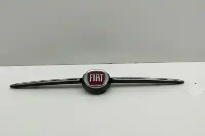 Автозапчасти б/у ЭМБЛЕМА за FIAT 500 312_ (2007-..) Hatchback ссылки OEM IAM 735637413  