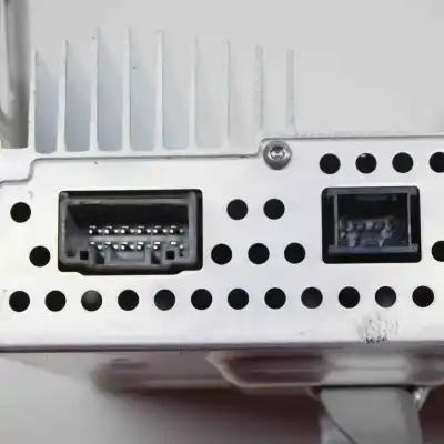 Peça sobressalente para automóvel em segunda mão amplificador de som por tesla model 3 (2018-..) sedan referências oem iam 1079748-00-c  