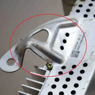 Second-hand car spare part sound amplifier for tesla model 3 (2018-..) sedan oem iam references 1079748-00-e  