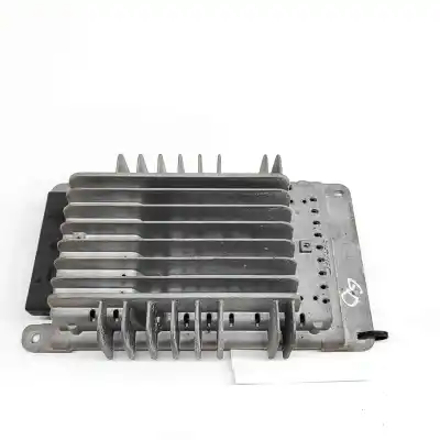 Pièce détachée automobile d'occasion Amplificateur De Son pour AUDI A4 CABRIO 8H7, B6, 8HE, B7 (2002-2009) Références OEM IAM 8H0035223D  