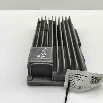 Автозапчастина б/у аудіопідсилювач для audi a5 cabrio 8f7 (2009-2016) посилання на oem iam 8f1035223  