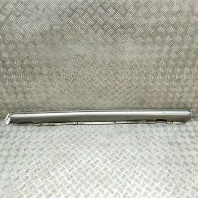 Peça sobressalente para automóvel em segunda mão Embaladeira Lado Direito (corte) por BMW 3 E30 (1982-1992) Sedan Referências OEM IAM 1933490  