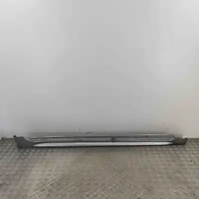 Peça sobressalente para automóvel em segunda mão Embaladeira Lado Direito (corte) por TOYOTA COROLLA ESTATE _E21_ (2019-..) Estate Referências OEM IAM 75850-02220  