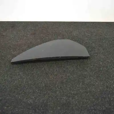 Piesă de schimb auto la mâna a doua Ornamente Bord pentru TESLA MODEL S (2012-..) Hatchback Referințe OEM IAM 1028362-00-A,X-12069-001R1  