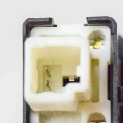 Pezzo di ricambio per auto di seconda mano interruttore blocco porte per toyota hilux vii pick-up _n1_, _n2_, _n3_ (2004-..) pick-up riferimenti oem iam r489117,489117  