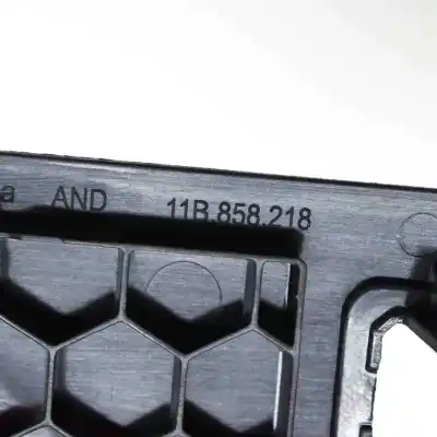 Peça sobressalente para automóvel em segunda mão acabamento painel de instrumentos por volkswagen id.4 e21 (2020-..) off-road referências oem iam 11b858218  