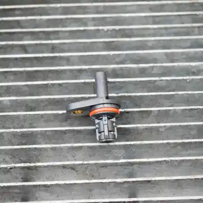 Автозапчастина б/у датчик положення розподільного вала для OPEL MOKKA / MOKKA X (2012-..) Off-road Посилання на OEM IAM 55565709  