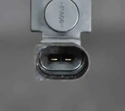Peça sobressalente para automóvel em segunda mão Válvula Solenóide por VOLKSWAGEN PASSAT B6 3C2 (2005-2010) Sedan Referências OEM IAM 037906283  