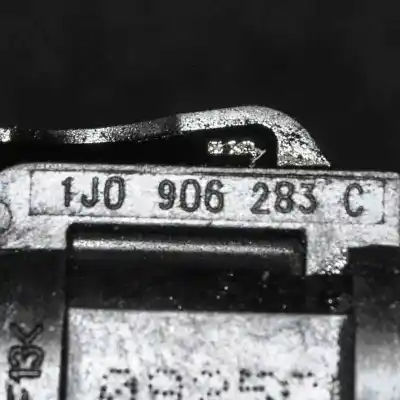 Peça sobressalente para automóvel em segunda mão válvula solenóide por audi a8 4h_ (2009-2018) referências oem iam 1j0906283c  