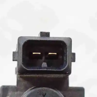 Peça sobressalente para automóvel em segunda mão válvula solenóide por bmw 3 cabrio e93 (2006-2013) referências oem iam 7810831  