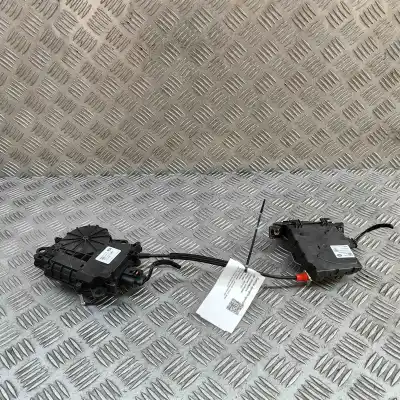 Second-hand car spare part TRUNK LOCK for JAGUAR I-PACE X590  OEM IAM references J9D3-404C10-AA,CPLA-442A66-AE  