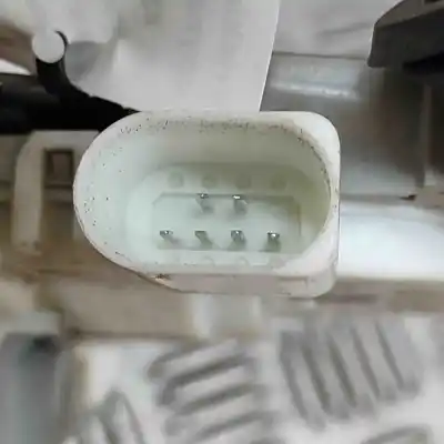 Автозапчастина б/у замок передніх дверей лівий для audi a4 avant 8w5, b9 (2015-..) estate посилання на oem iam 8x1837015c  