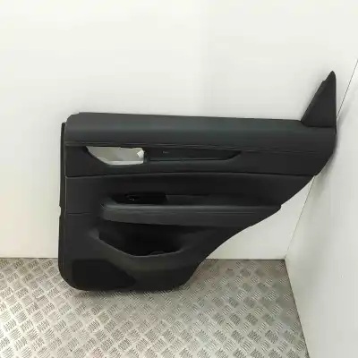 İkinci el araba yedek parçası Arka Sag Kapi Kaplamasi için MAZDA CX-5 KF (2016-..) Off-road OEM IAM referansları KB8C-52-8SA,KB8C-68-53X,K147-68-520E  