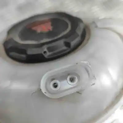 Pezzo di ricambio per auto di seconda mano bottiglia di espansione per audi tt fv3 (2014-..) coupe riferimenti oem iam 5q0121407m  