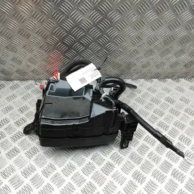 Автозапчасти б/у блок реле/предохранителей за mazda cx-5 kf (2016-..) off-road ссылки oem iam kd45-66-767,7154-7633-30,kgc2-66-76y  