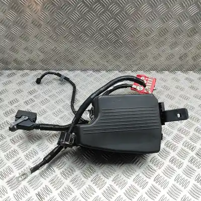 Автозапчасти б/у блок реле/предохранителей за MAZDA CX-5 KF (2016-..) Off-road ссылки OEM IAM KD45-66-767,7154-7633-30,KGC2-66-76Y  