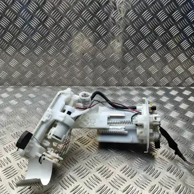 Peça sobressalente para automóvel em segunda mão bomba de combustivel por toyota corolla estate _e21_ (2019-..) estate referências oem iam 77020-02c21  