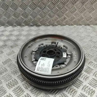 Second-hand car spare part ENGINE FLYWHEEL for VOLKSWAGEN T-ROC A11  OEM IAM references 05L105266J  