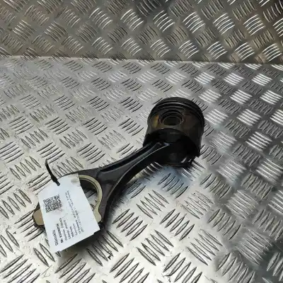 Second-hand car spare part PISTON for MERCEDES-BENZ M W166 (2011-..) Off-road OEM IAM references A6420300518,A6420305220  