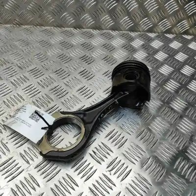 Second-hand car spare part PISTON for MERCEDES-BENZ M W166 (2011-..) Off-road OEM IAM references A6420300518,A6420305220  