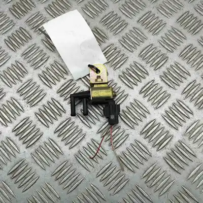 Автозапчасти б/у соленоидный клапан за MAZDA MX-5 II NB (1998-2005) Cabrio ссылки OEM IAM K5T4-8298,K5T48298  