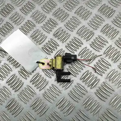 Автозапчасти б/у соленоидный клапан за mazda mx-5 ii nb (1998-2005) cabrio ссылки oem iam k5t4-8298,k5t48298  