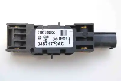 Автозапчастина б/у датчик зіткнення / удару для chrysler voyager iv rg, rs (1999-2008) посилання на oem iam 04896059aa04671779ac  