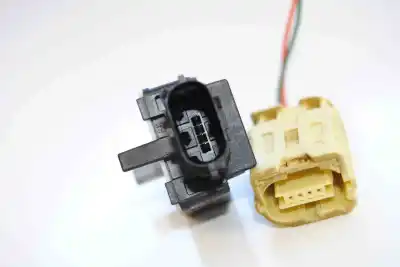 Pezzo di ricambio per auto di seconda mano sensore urto / impatto per lexus is ii gse2_, ale2_, use2_ (2005-2013) riferimenti oem iam 89831-02020  