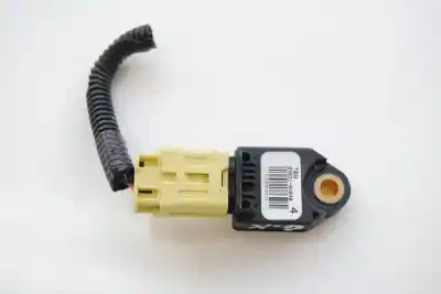 Автозапчастина б/у датчик зіткнення / удару для LEXUS IS II GSE2_, ALE2_, USE2_ (2005-2013) Посилання на OEM IAM 89831-0W040  