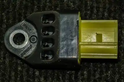 Peça sobressalente para automóvel em segunda mão Sensor De Colisão / Impacto por LEXUS IS III _E3_ (2013-..) Sedan Referências OEM IAM 89831-12040  