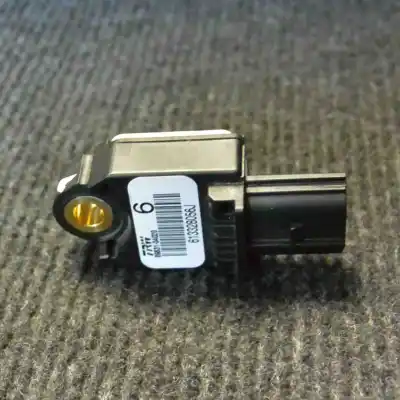 Автозапчастина б/у датчик зіткнення / удару для toyota hilux vii pick-up _n1_, _n2_, _n3_ (2004-..) pick-up посилання на oem iam 89831-04020  