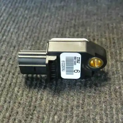 Автозапчастина б/у датчик зіткнення / удару для toyota hilux vii pick-up _n1_, _n2_, _n3_ (2004-..) pick-up посилання на oem iam 89831-04020  