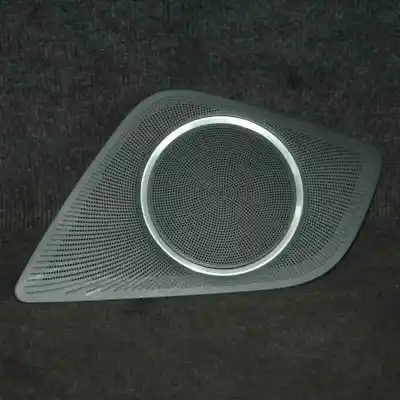 Piesă de schimb auto la mâna a doua Capac Difuzor pentru AUDI A5 8T3 (2007-2016) Referințe OEM IAM 8T0035419A  