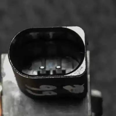 Автозапчастина б/у датчик зіткнення / удару для audi a8 d3 4e2, 4e8 (2002-2010) посилання на oem iam 4b0959643e  