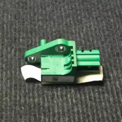 Second-hand car spare part collision / impact sensor for volkswagen passat variant b6 3c5 (2005-2011) estate oem iam references 3c0909606  
