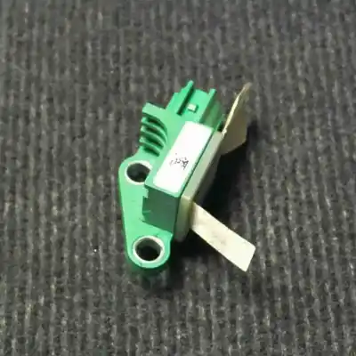 Second-hand car spare part collision / impact sensor for volkswagen passat variant b6 3c5 (2005-2011) estate oem iam references 3c0909606  