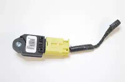 Автозапчастина б/у датчик зіткнення / удару для lexus is ii gse2_, ale2_, use2_ (2005-2013) посилання на oem iam 89831-02020  