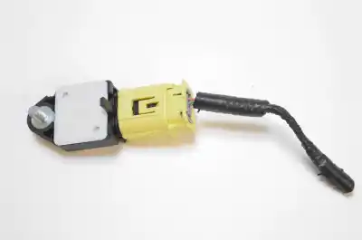 Автозапчастина б/у датчик зіткнення / удару для LEXUS IS II GSE2_, ALE2_, USE2_ (2005-2013) Посилання на OEM IAM 89831-02020  